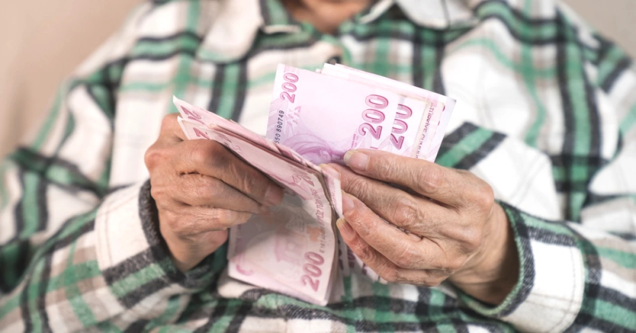Emekliye Cepteki Zam Yüzde 5,57! 25, 30 ve 40 Bin TL Alanın Ocak Maaşı