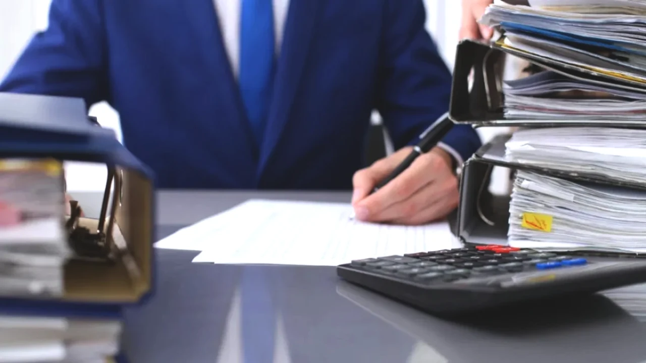 Çalışma Gücü Kaybıyla Emekli Olan Memura Kötü Haber Yok! Aylık ve İkramiye Aynı